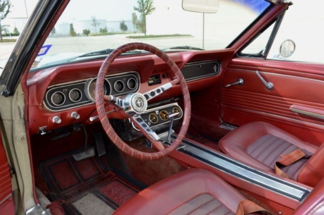 1966 Ford Mustang 289 V8 AUTOMATIC w/ POWER TOP! - photo 12