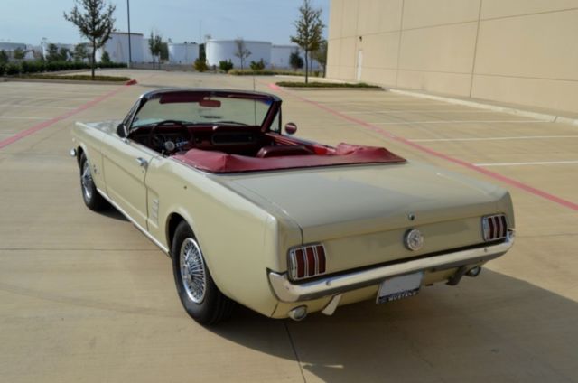 1966 Ford Mustang 289 V8 AUTOMATIC w/ POWER TOP! - photo 6