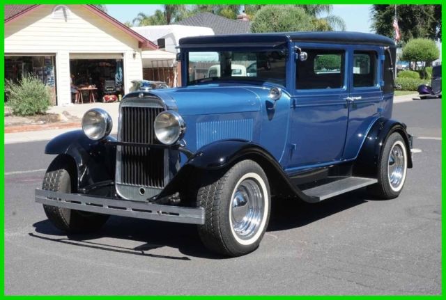 Restored GroundUp 1928 Oldsmobile 4Dr Landau Top Sedan 260/350 Show and Drive 1928 Oldsmobile 4 Door Landau Top Sedan Street Rod