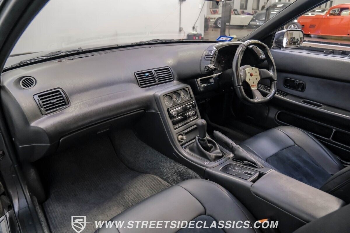1992 Nissan Skyline GT-R R32 - photo 5