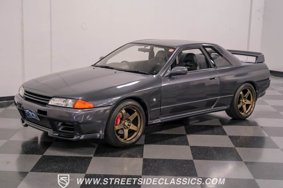 1992 Nissan Skyline GT-R R32 - photo 6
