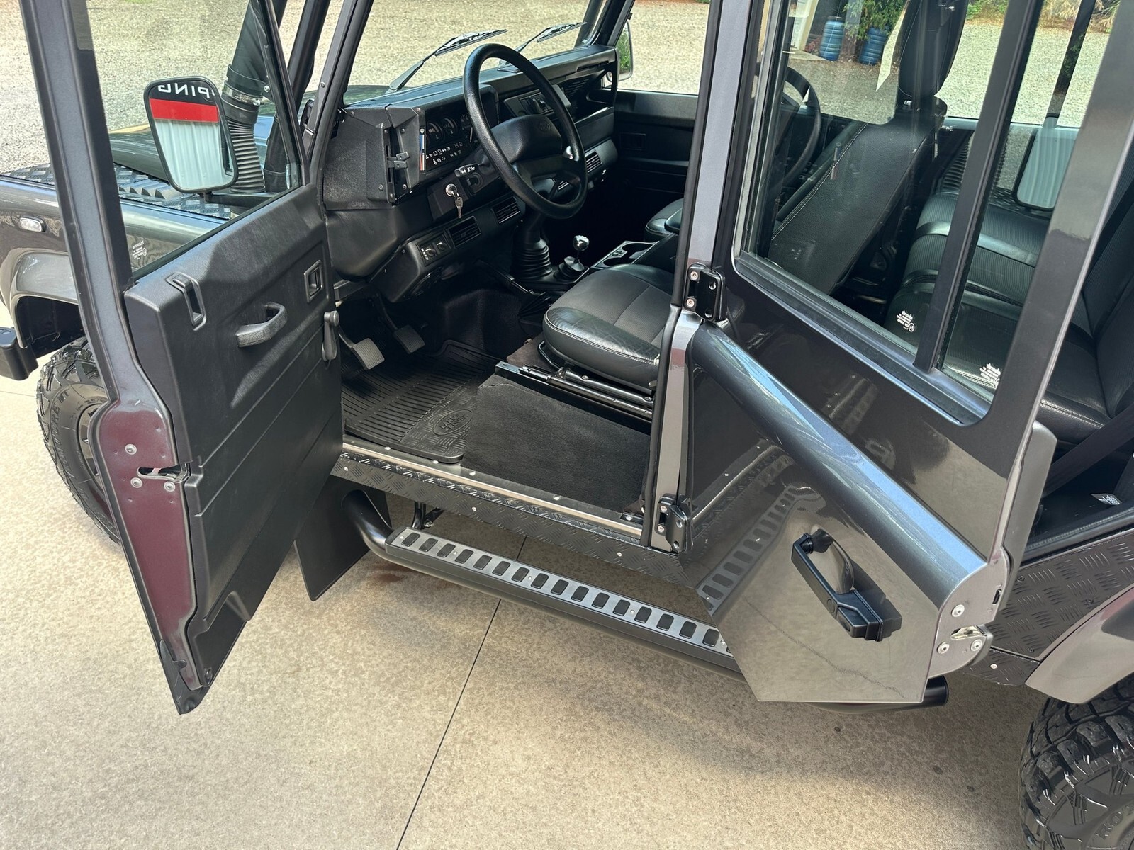 1992 Land Rover Defender 110 4x4 9 Passenger TurboDiesel 5spd - photo 9