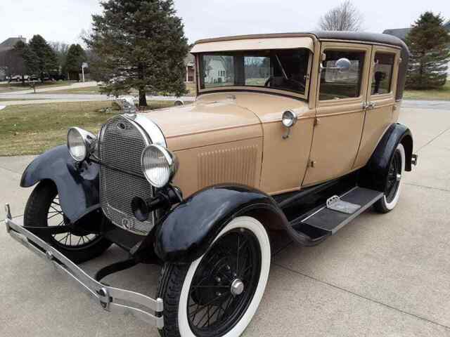 1928 Ford Model A - photo 4