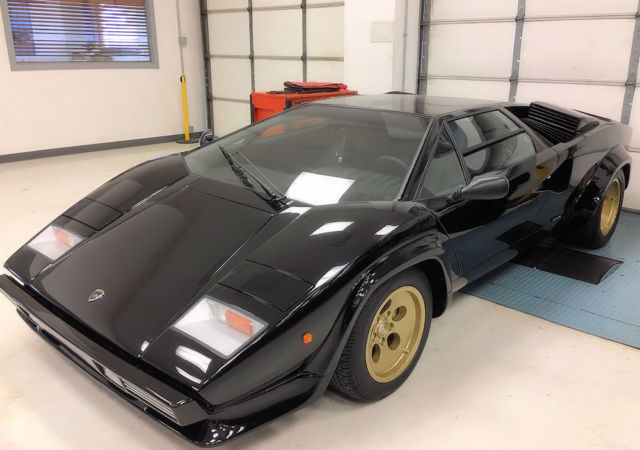 Restored, low mileage, side draft carb Countach 5000 S - Priced to sell !!! 1984 Lamborghini Countach