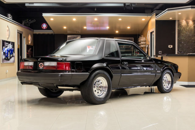 1990 Ford Mustang Notchback - photo 11