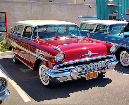 1957 Pontiac Custom Safari 2 door wagon lots! - photo 6