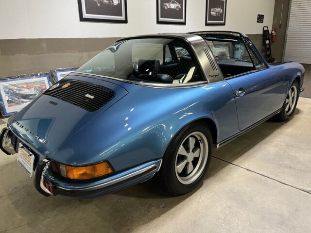 1973 Porsche 911 Restored CIS FI Targa - photo 11