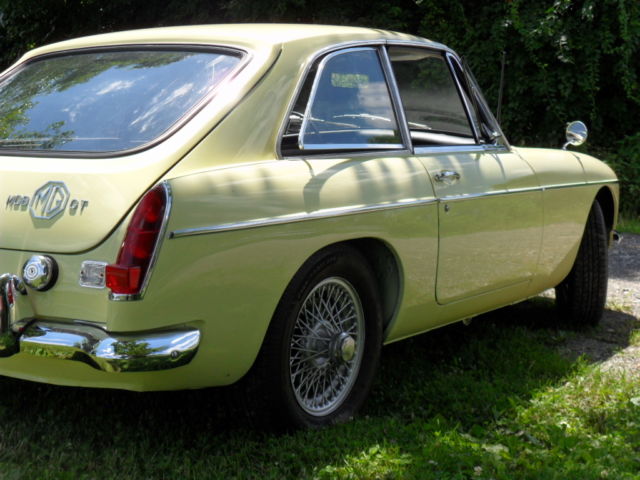1968 MG MGB GT - photo 3