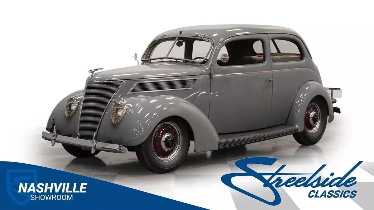 Restored original style pre-war Ford Flathead V8 1937 Ford Tudor Sedan