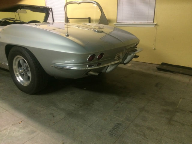 1963 Chevrolet Corvette - photo 10