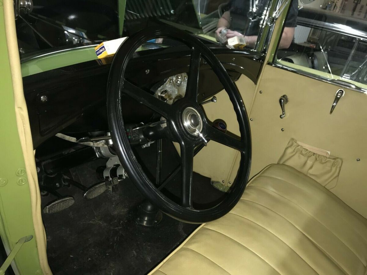 1931 Ford Model A COUPE - photo 12