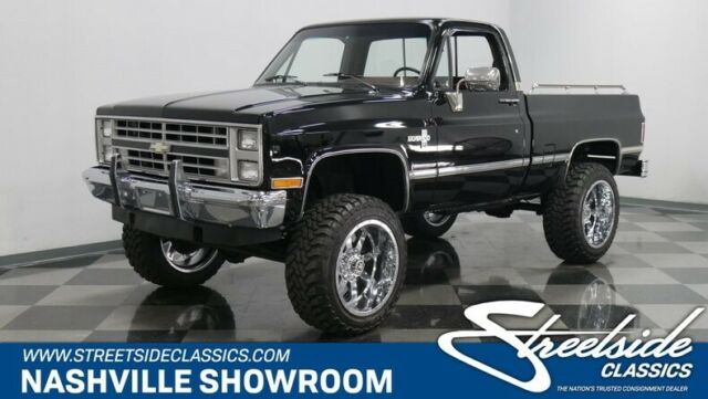 Restored square body Chevy K-10 K10 Silverado 1987 Chevrolet Silverado 1500 4X4