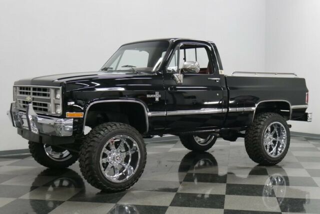 1987 Chevrolet Silverado 1500 4X4 - photo 7