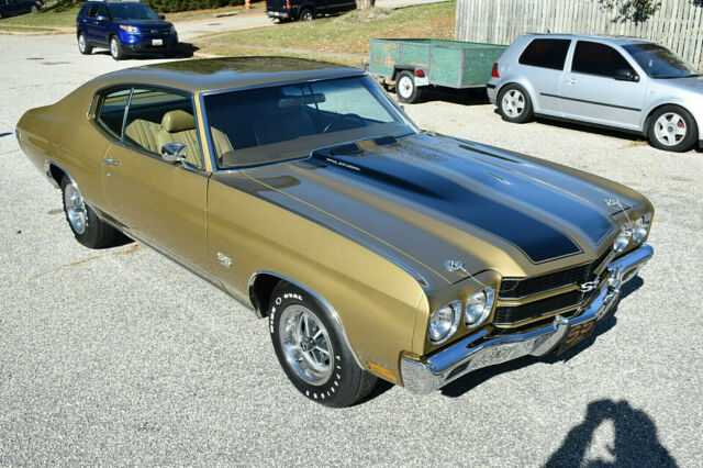 RESTORED SS 396 4-SPD IN AUTUMN GOLD w/SADDLE INT. PWR STR & BRKS, EX. CON video 1970 Chevrolet Chevelle SS 396