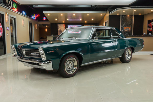 Restored Tempest! Pontiac 326ci V8 Engine, ST300 Automatic, PS, PDB & More! 1965 Pontiac Tempest