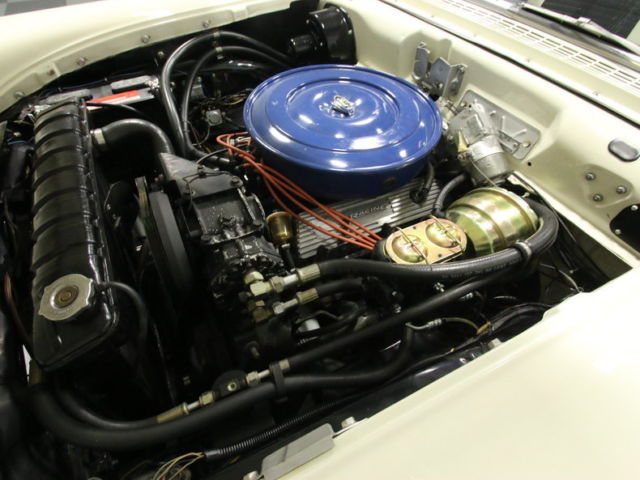 1957 Ford Fairlane - photo 4