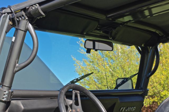 1990 Jeep Wrangler - photo 11