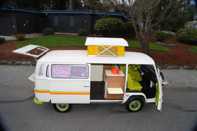 1972 Volkswagen Bus/Vanagon Camper VW POP-TOP - photo 3