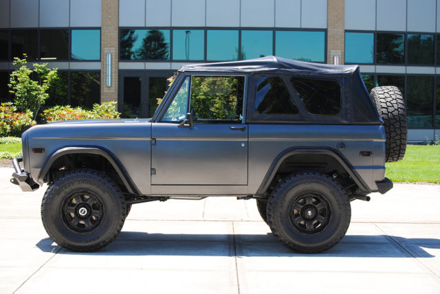 1971 Ford Bronco SUV - photo 13