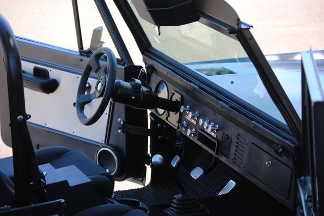 1971 Ford Bronco SUV - photo 2