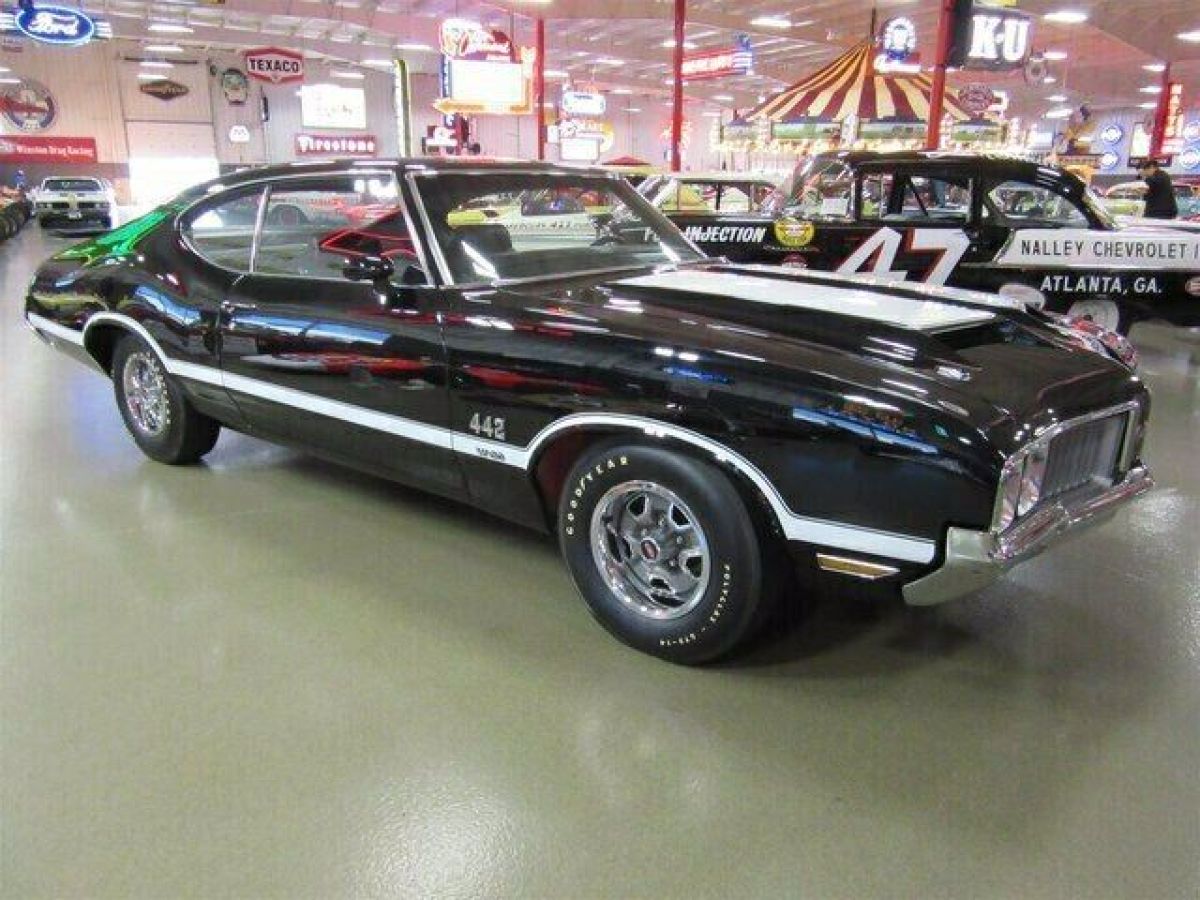 1970 Oldsmobile Cutlass 442 W-30