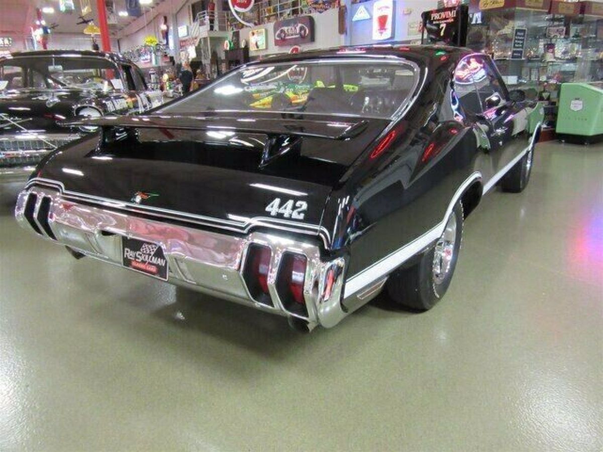 1970 Oldsmobile Cutlass 442 W-30 - photo 5
