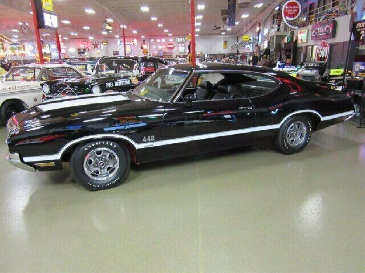 1970 Oldsmobile Cutlass 442 W-30 - photo 8