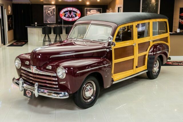1947 Ford Super Deluxe Woody Wagon - photo 5