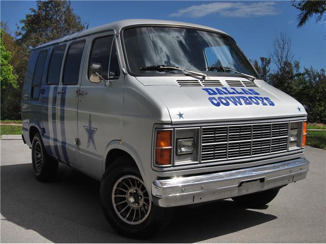 1981 Dodge Ram Van -- - photo 2