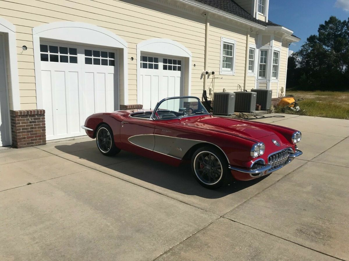 1958 Chevrolet Corvette 2 Dr - photo 2