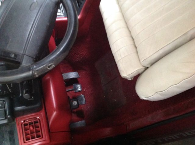 1991 Ford Mustang GT - photo 3