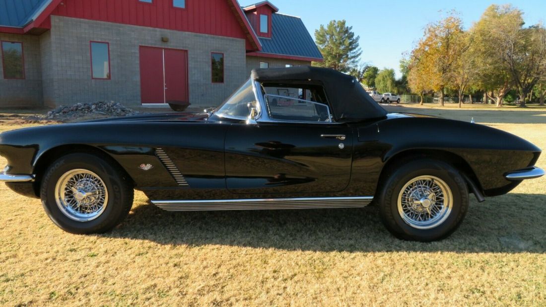 1962 Chevrolet Corvette Convertible - photo 3