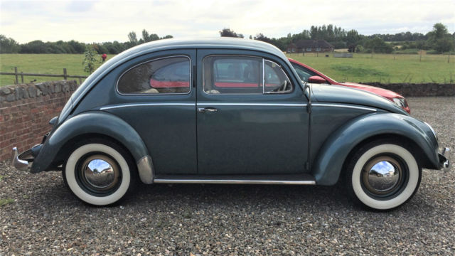 1954 Volkswagen Beetle - Classic CKD Mottled Ivory with blue piping - photo 3