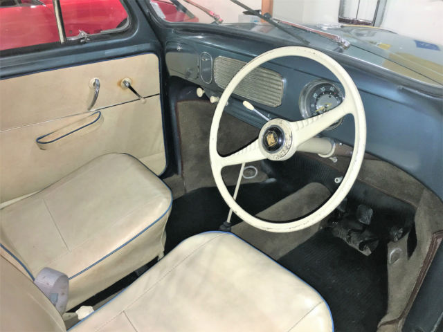 1954 Volkswagen Beetle - Classic CKD Mottled Ivory with blue piping - photo 6
