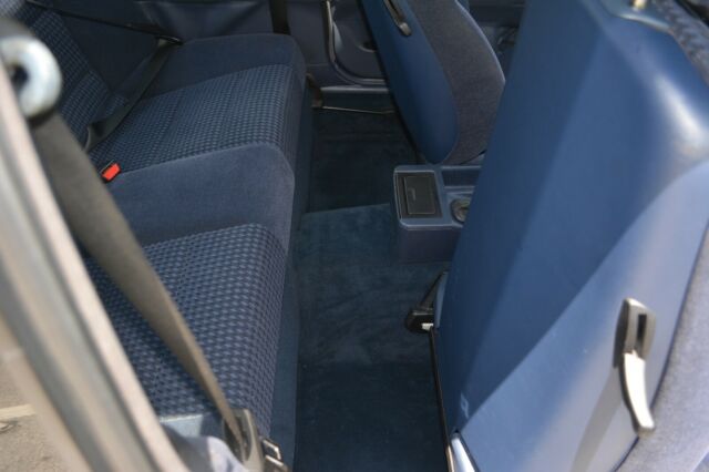 1992 BMW 3-Series - photo 9