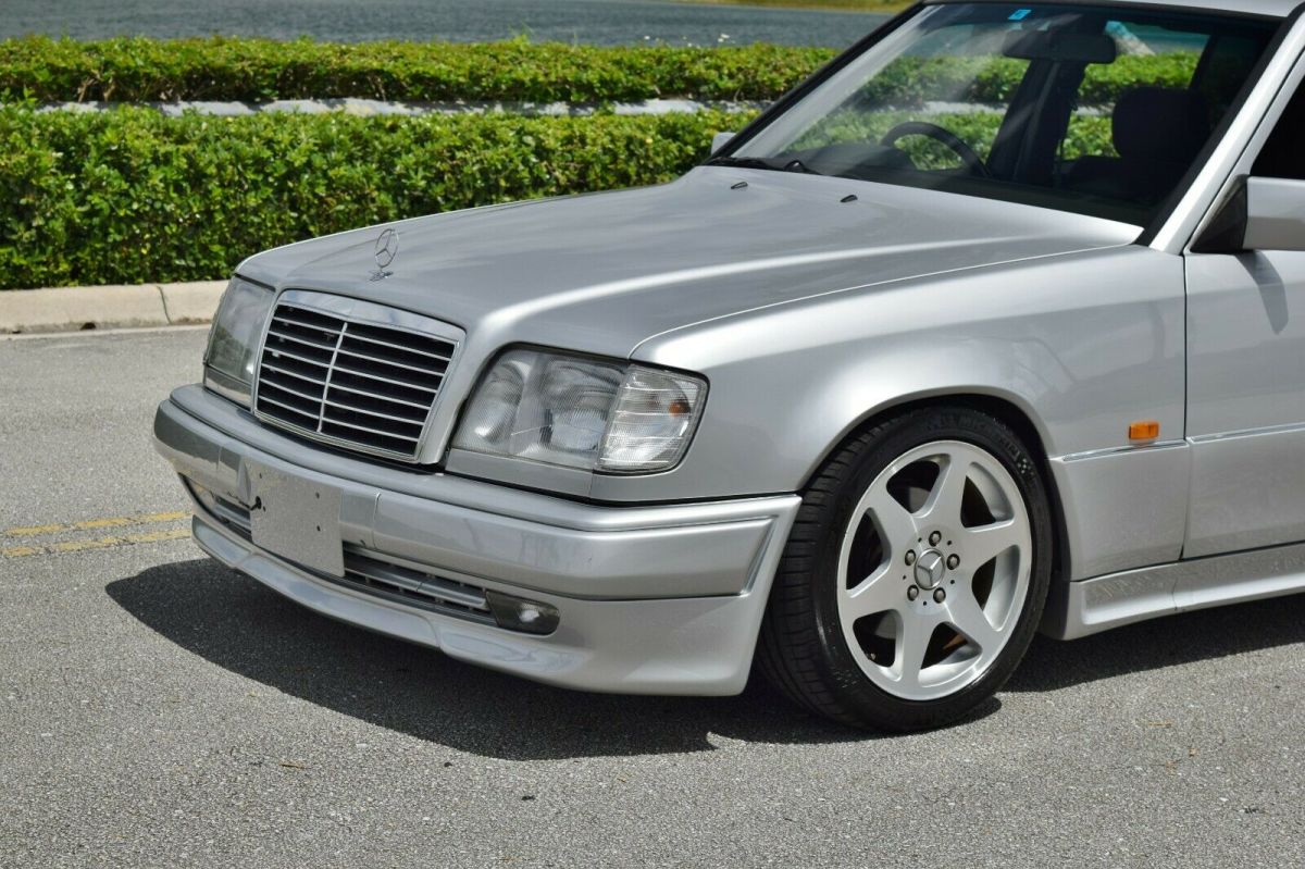 1994 Mercedes-Benz E-Class S124 Wagon - photo 11