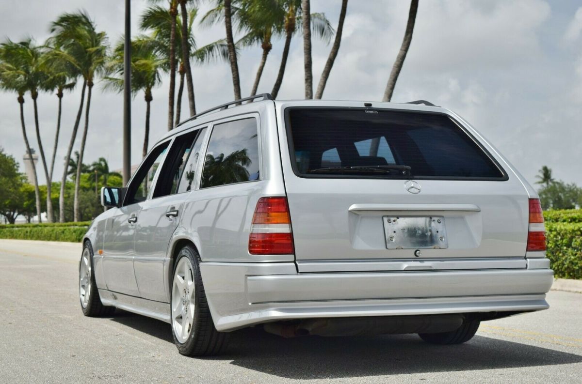 1994 Mercedes-Benz E-Class S124 Wagon - photo 7