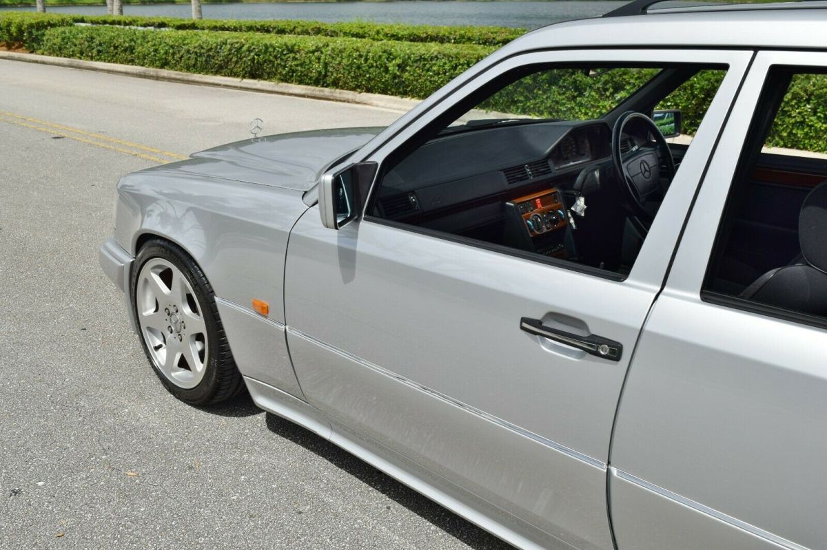 1994 Mercedes-Benz E-Class S124 Wagon - photo 8