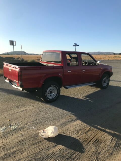 Rhd Nissan Datsun hardbody d21 crew cab diesel 4x4 1980 Nissan Other Pickups