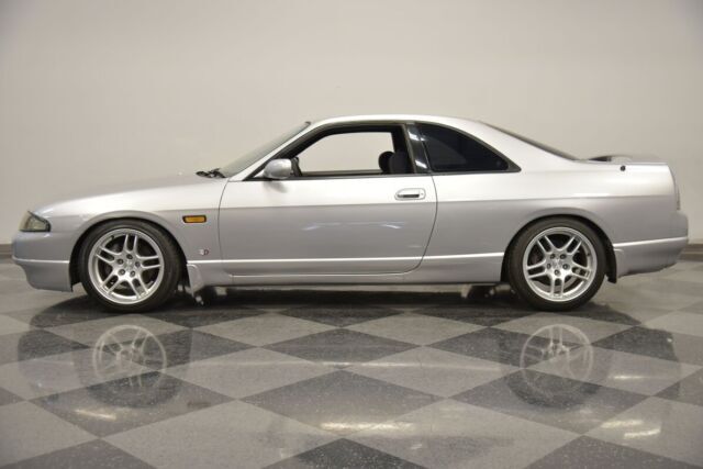 1994 Nissan Skyline GTS-T - photo 3