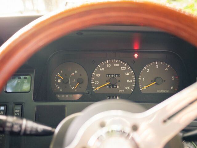 1994 Toyota HiAce Super Custom - photo 10
