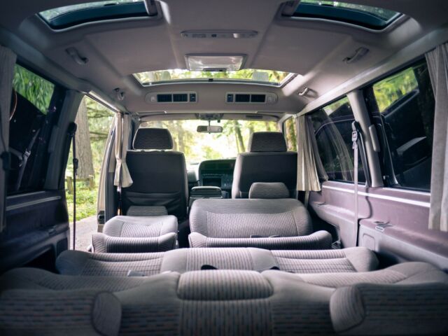 1994 Toyota HiAce Super Custom - photo 11