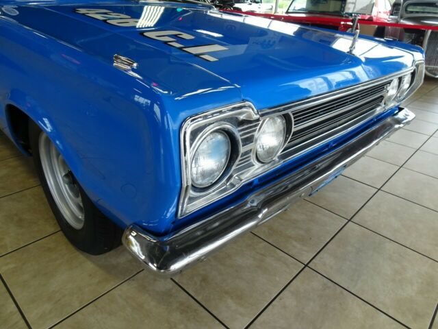 1967 Plymouth GTX Richard Petty Race Replica - photo 11