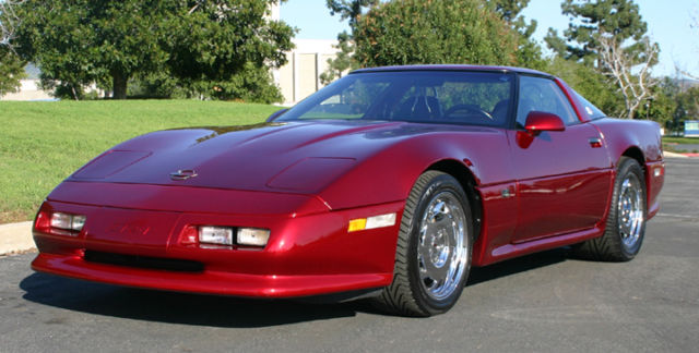 1990 Chevrolet Corvette ZR-1 - photo 3