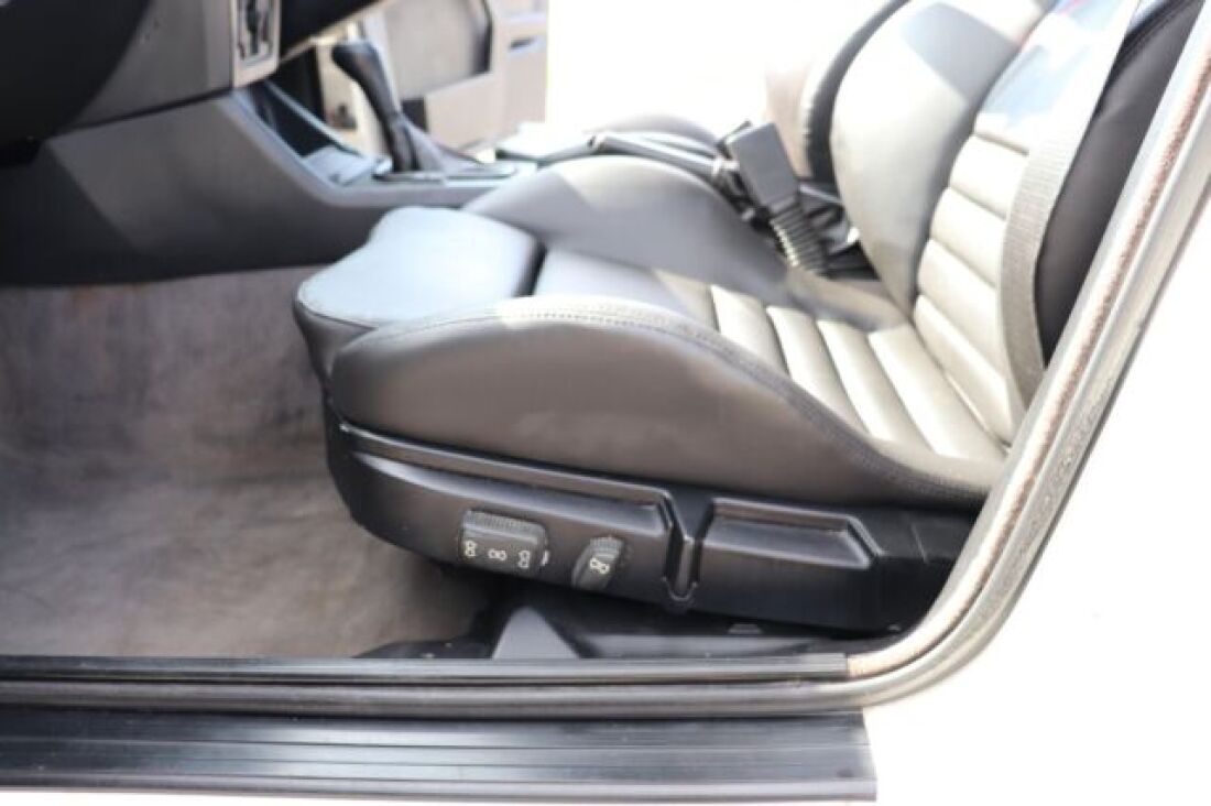 1989 BMW 3-Series - photo 11