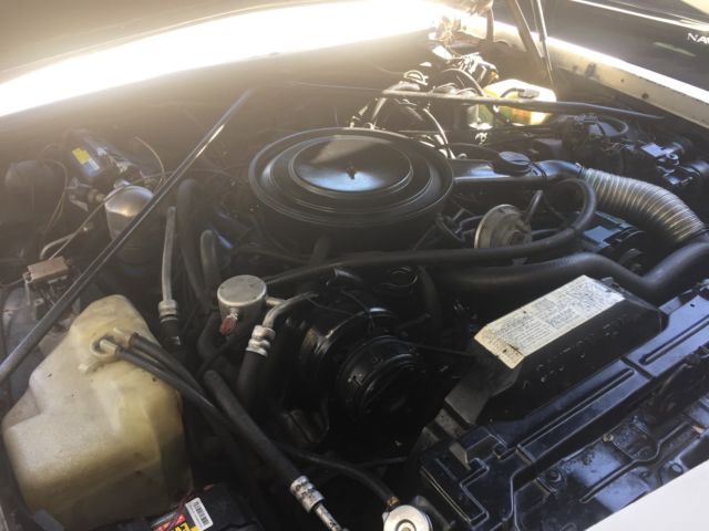 1983 Buick Riviera - photo 6