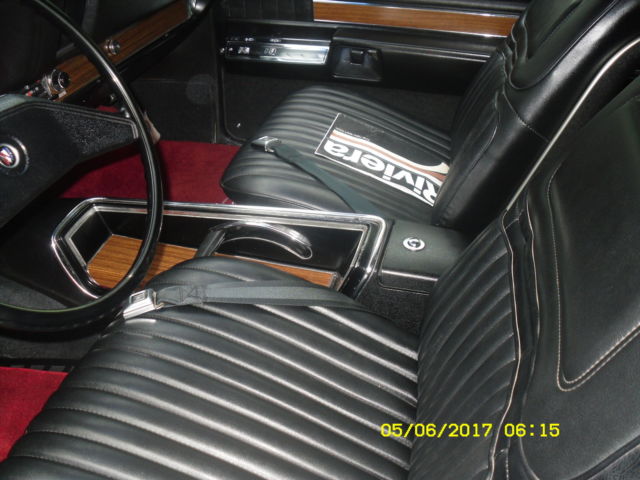 1970 Buick Riviera black vinyl seats and roof - photo 5