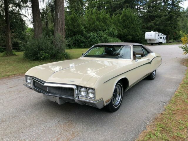 1970 Buick Riviera - photo 2