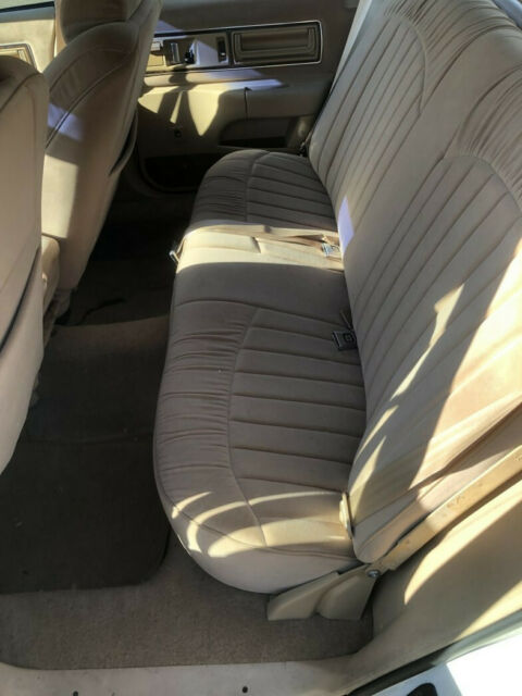 1991 Buick Roadmaster Prestige Option Package SE - photo 11
