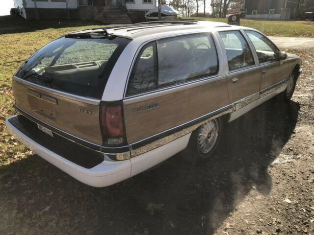 1991 Buick Roadmaster Prestige Option Package SE - photo 5
